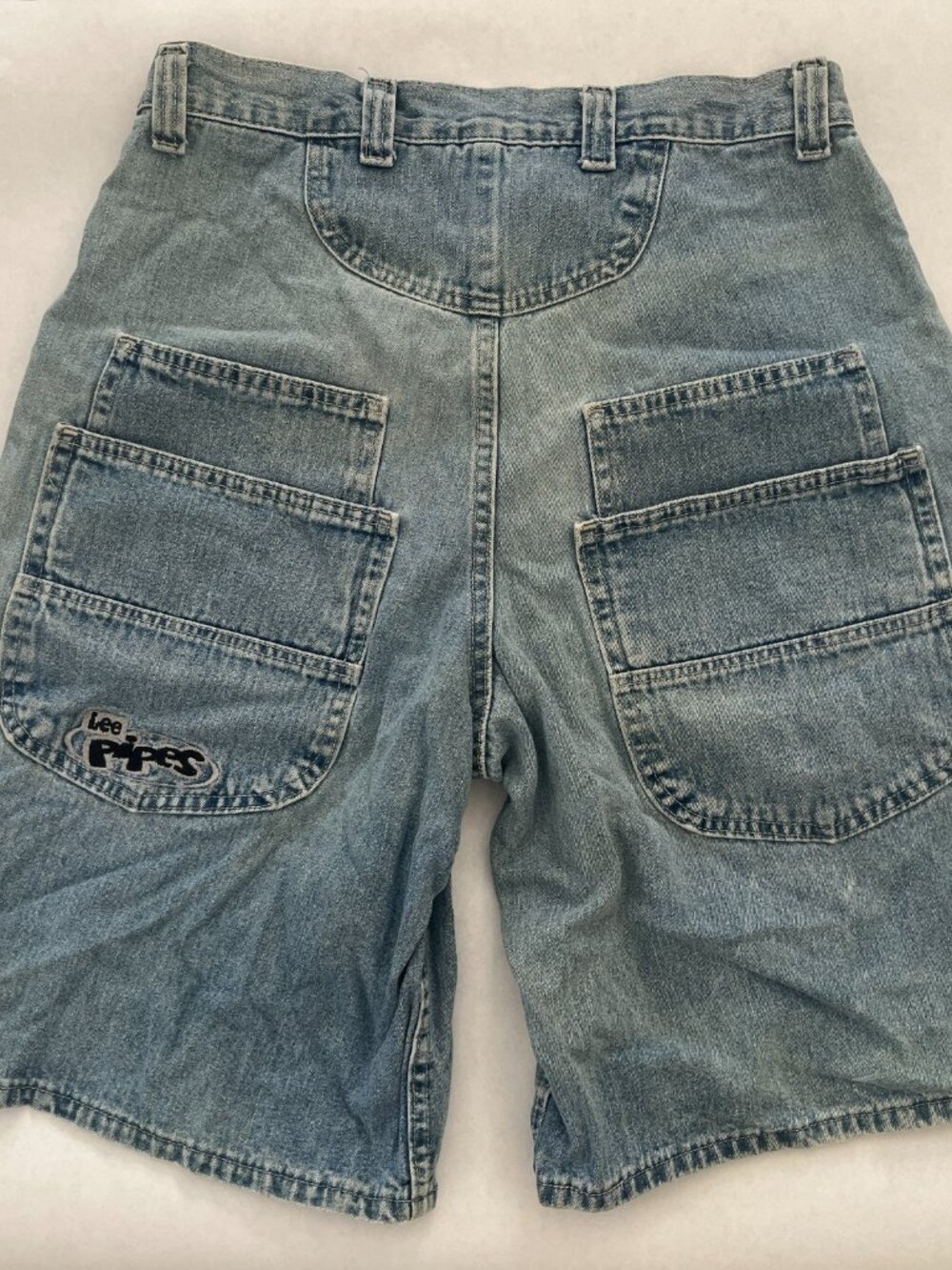 Vintage Lee Pipes Denim Shorts Light Wash Baggy 90s Skate Carpenter USA 34.5"